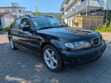 BMW 320i Touring Automatik - BMW 320 aus 2002: Kombi