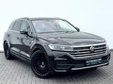 Volkswagen Touareg 3.0 TDI 4Motion R Line /NAVI/LED/ACC/AHK - gebrauchte VW Touareg aus dem Jahr 2024
