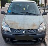 Renault Ich verkaufe mein Auto Renault Clio - gebrauchte Renault Clio aus dem Jahr 2001