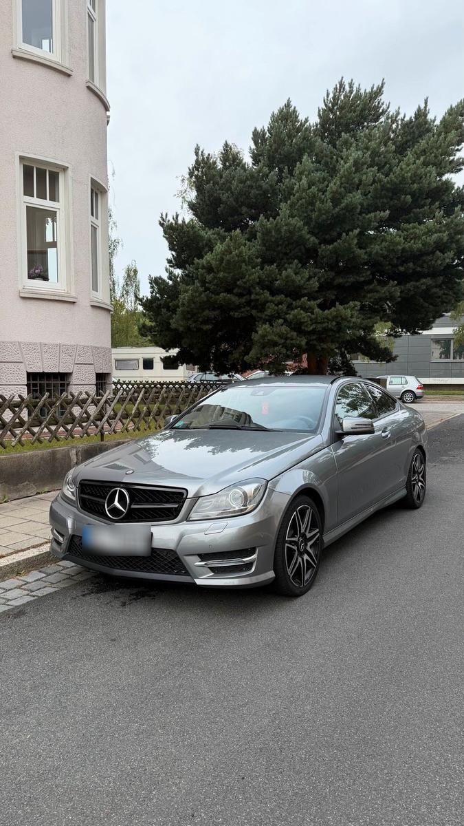 Mercedes-Benz C 250