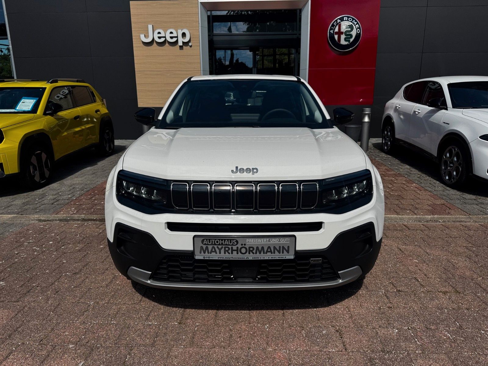 Fahrzeugabbildung Jeep Avenger 1.2 Altitude Navi Kamera El. Heckklappe