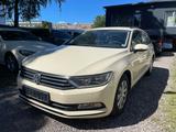 Volkswagen Passat 2.0 TDI DSG 110kW Navi PDC Euro6 - Volkswagen Passat: Taxi