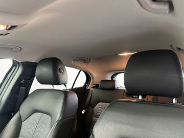Mercedes GLA 180 - 9