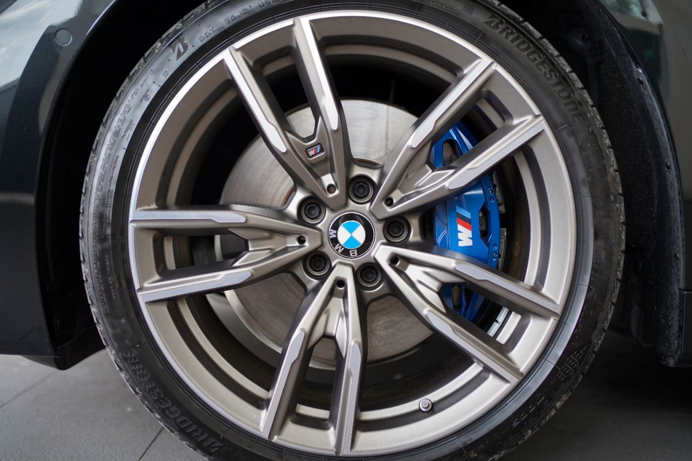 Fahrzeugabbildung BMW M440i xDrive Cabrio +Standheizung+Laserlicht+++