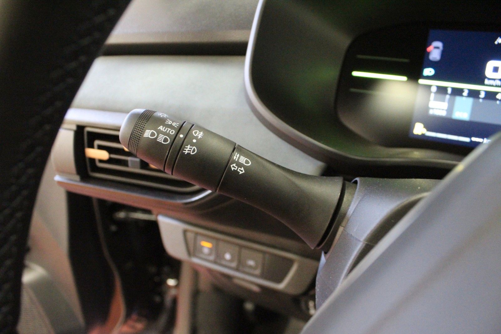 Fahrzeugabbildung Dacia Jogger Eco-G 120 Extreme 5 Sitzer  Winterp.*