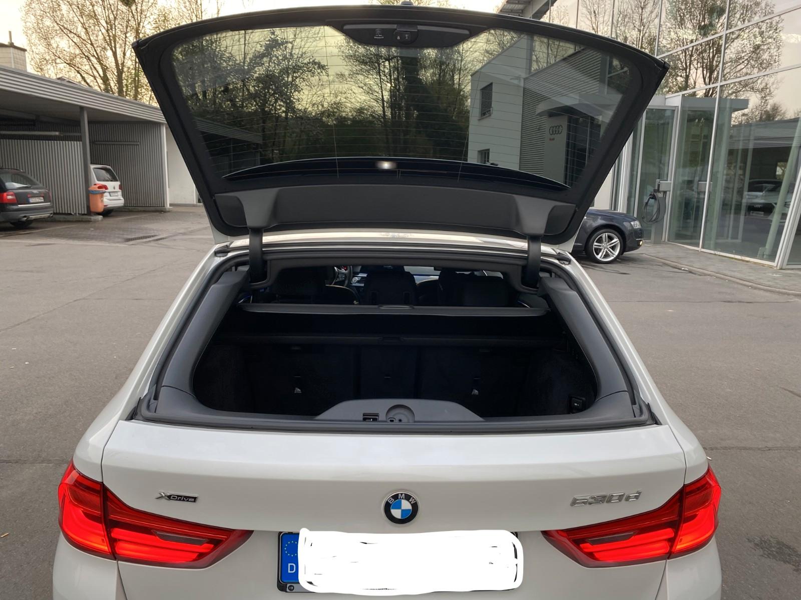 BMW 530d xDrive Touring A Standheizung 