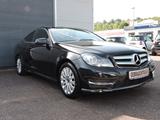 Mercedes-Benz C 180 Coupe CGI BlueEff. 7G-Tronic AMG-Line - Mercedes-Benz C 180 mit Benzin-Antrieb: Schiebedach