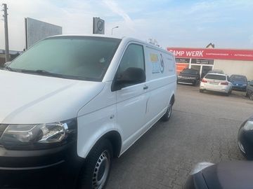 Volkswagen T5 Transporter - 3