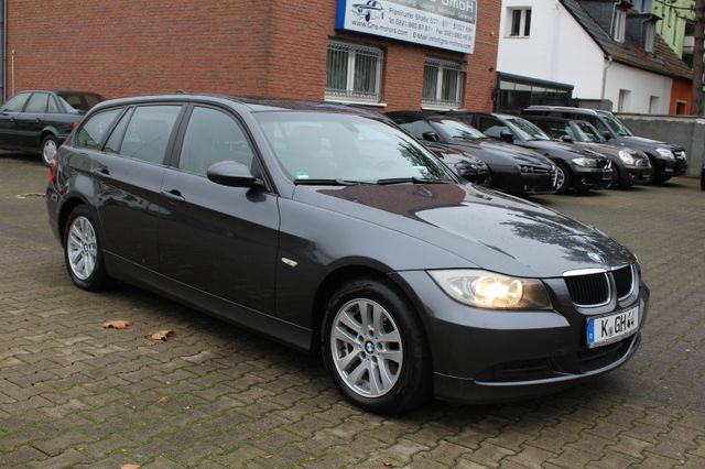 BMW 320d NAVI/LEDER/PANO/SHZ/AUTOMATIK