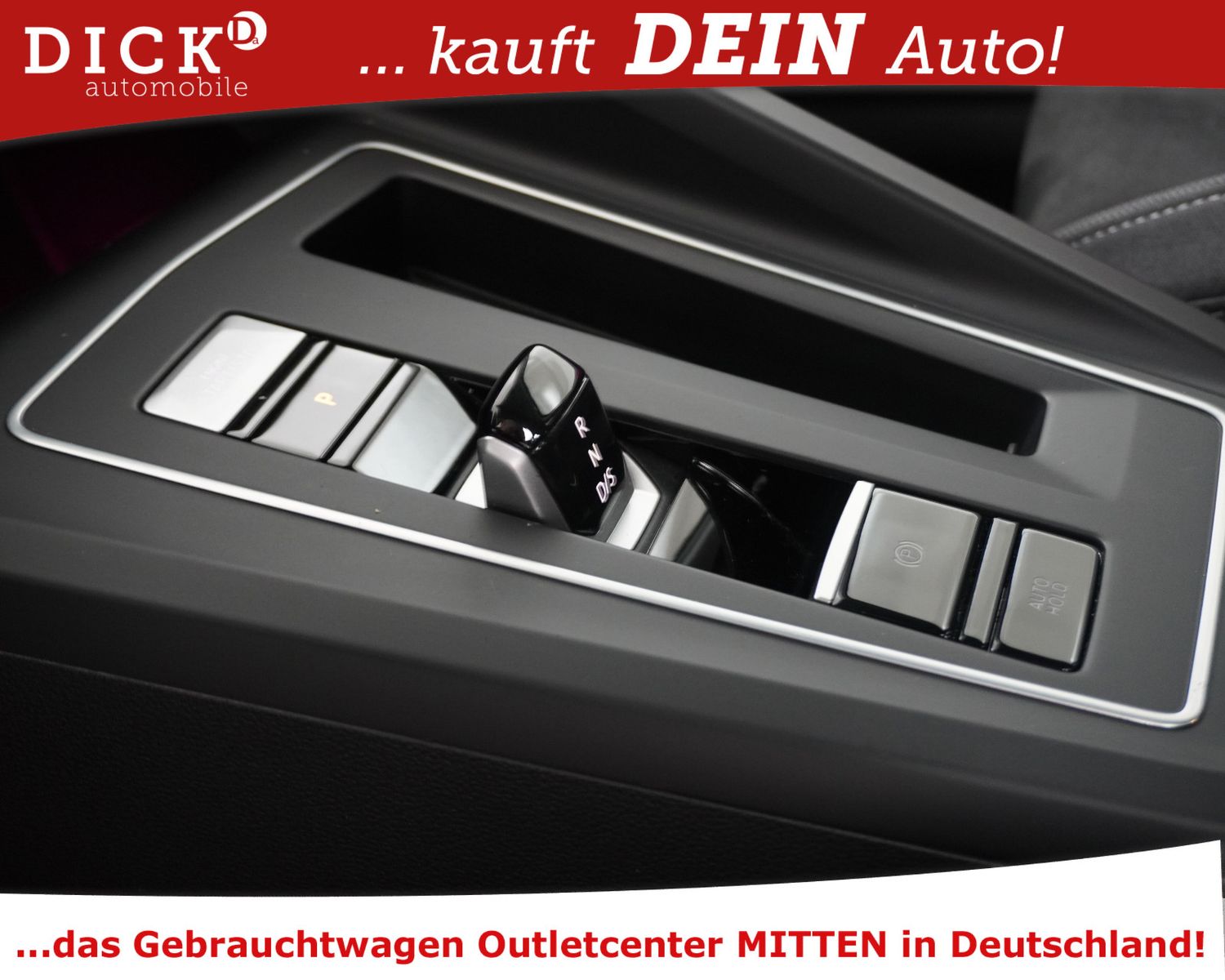 Fahrzeugabbildung Volkswagen Golf VIII 2.0d DSG Life MEMO+MASSAG+VIRTU+AHK+AC