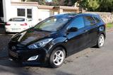 Hyundai i30 cw Classic (HU & Service neu - Klima - Alu) - gebrauchte Hyundai i30 aus dem Jahr 2013
