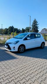 Toyota Yaris 1,0-l-Dual-VVT-i Edition-S EZ 04/2016 - Toyota Yaris mit Benzin-Antrieb: Kleinwagen, 1.0