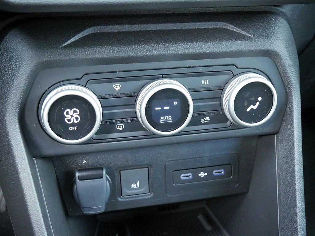 Fahrzeugabbildung Dacia Sandero Stepway Extreme ECO-G 120 SHZ LED 360°
