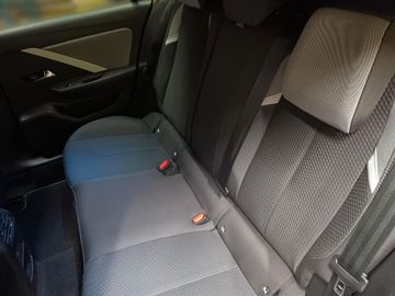 Opel Astra - 12