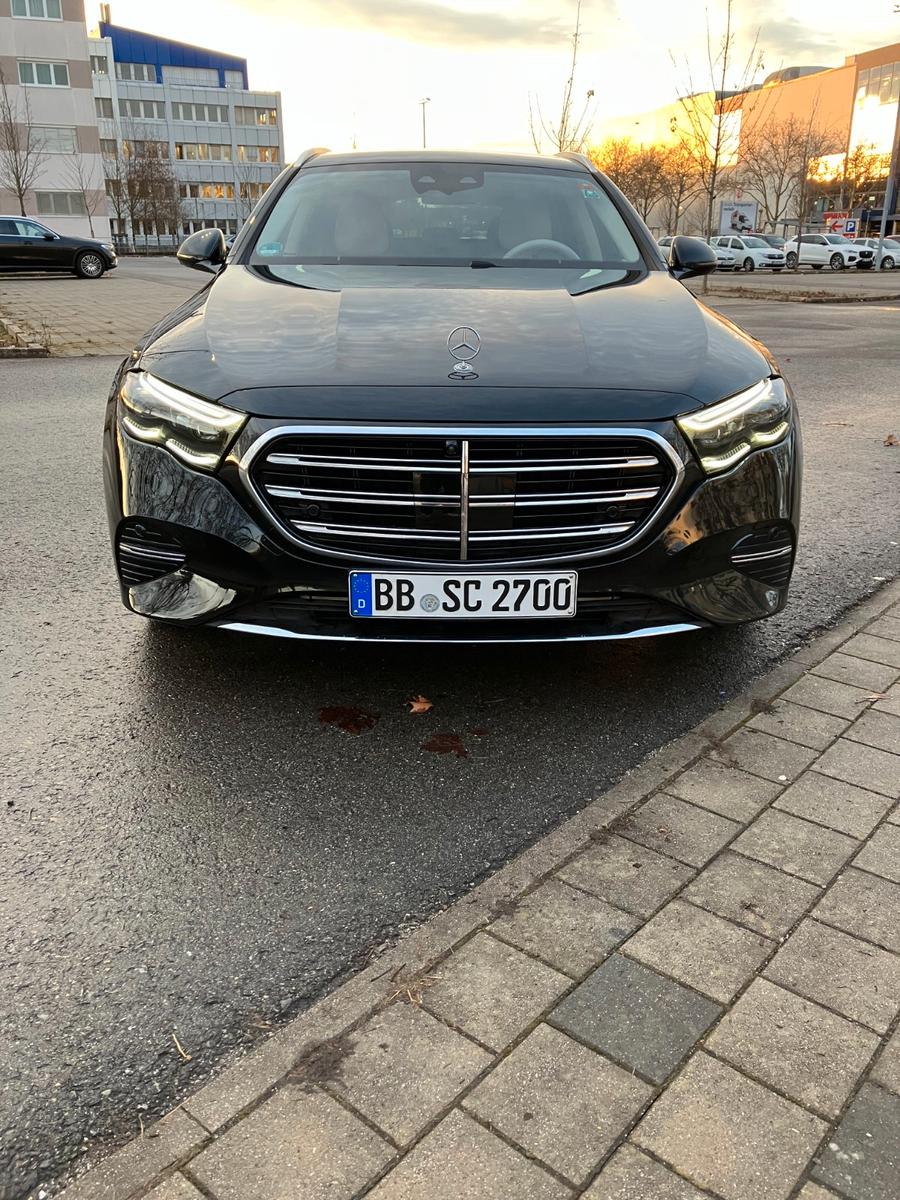 Mercedes-Benz E 220 E T-Modell E 220 d Exclusive Premium