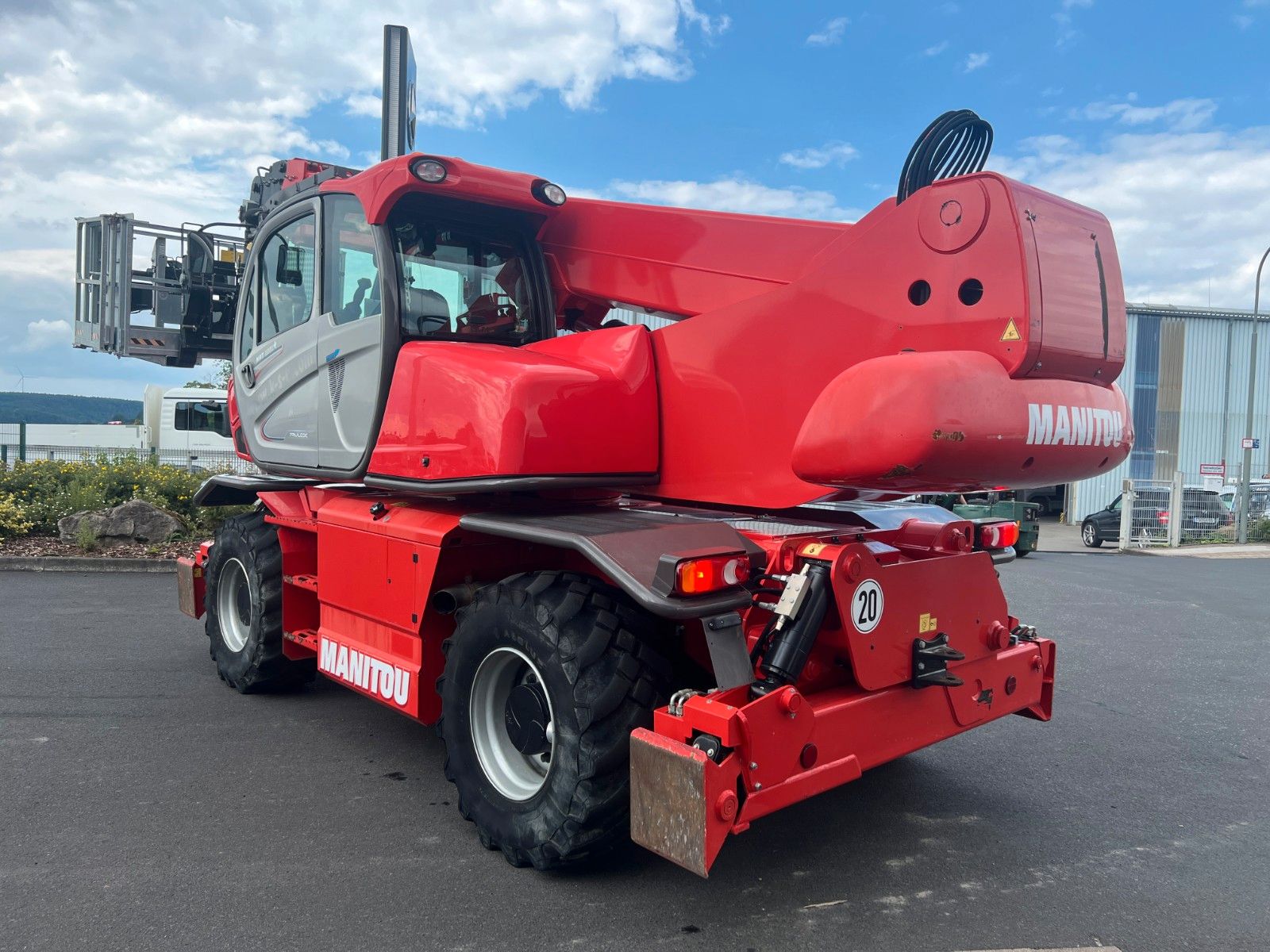 Fahrzeugabbildung Manitou MRT 2550 + / nur 1.092h! / Gabel / Korb