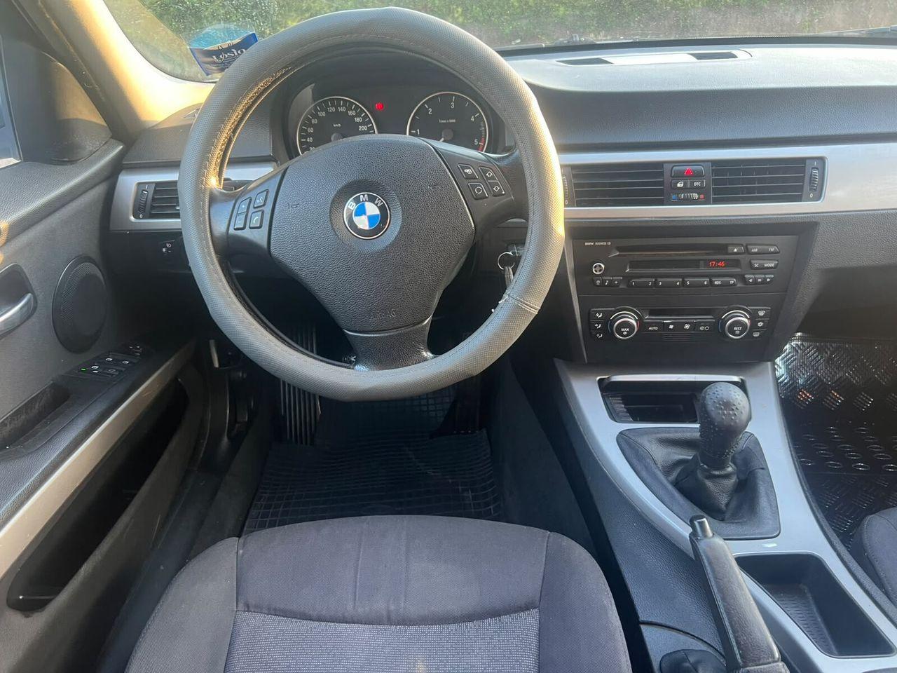 BMW 320 2007 — photo 9