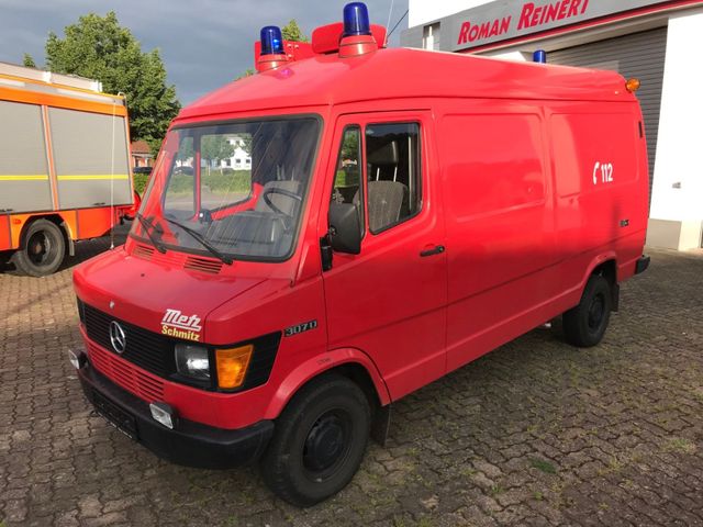 Mercedes-Benz 307 D kein 4x4 Allrad Wohnmobil Feuerwehr 310  D