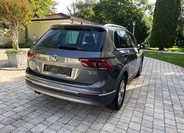 Volkswagen Tiguan - 12