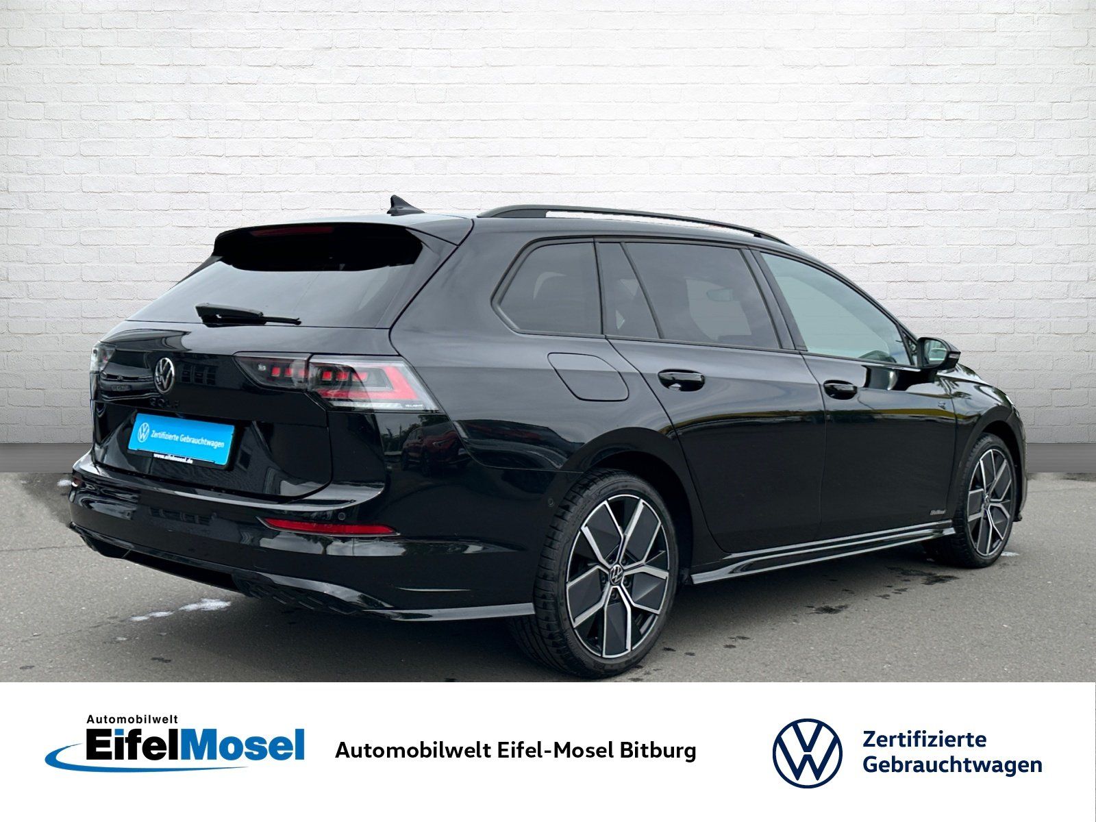 Volkswagen Golf VIII Variant 2.0 TDI R-Line DSG AHK Pano IQ foto 5
