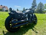 Indian Scout Bobber Custom neuwertig - INDIAN SCOUT BOBBER