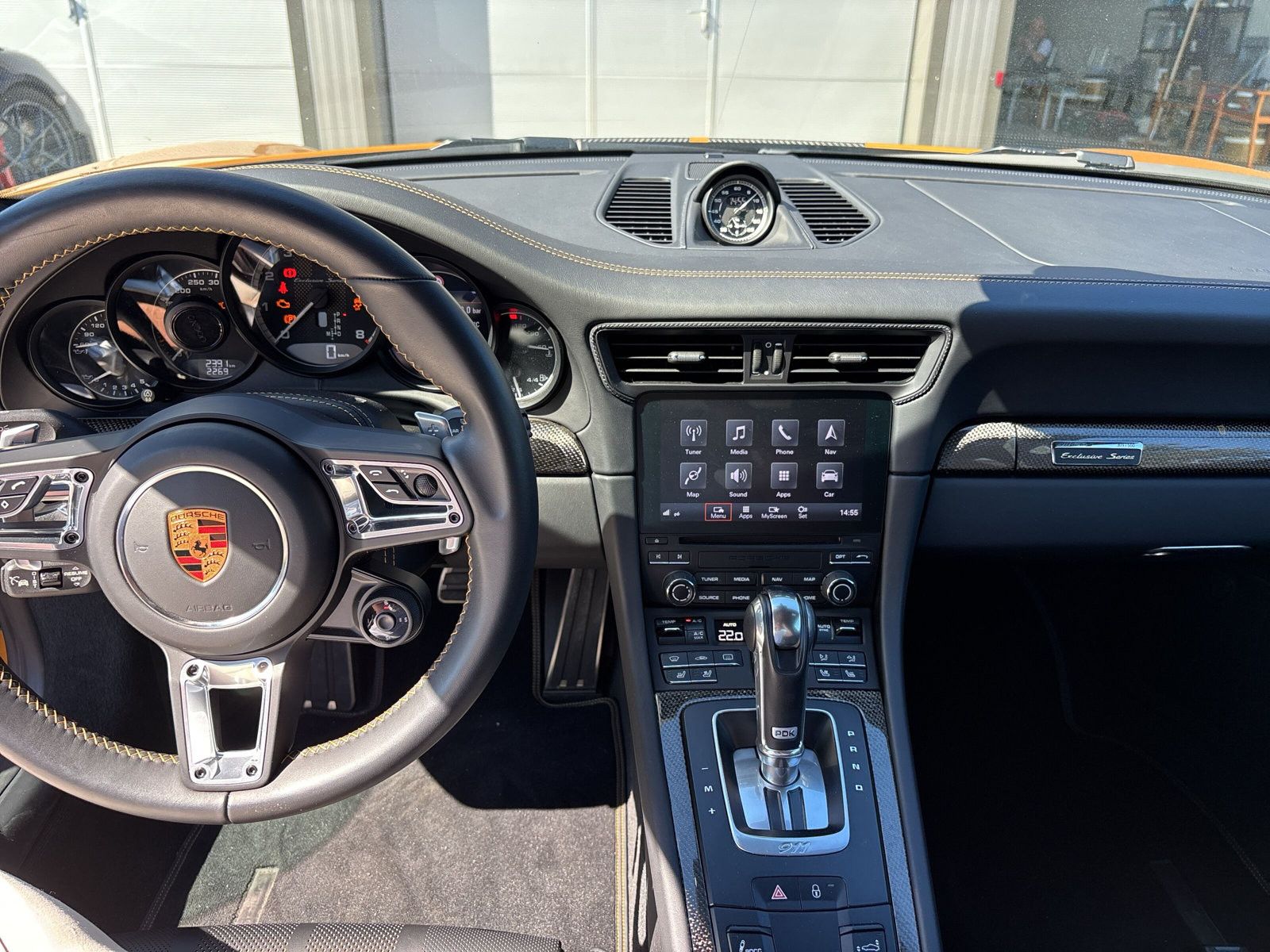 Fahrzeugabbildung Porsche 911 Turbo S Exclusive Series 309/500 - Vollausst