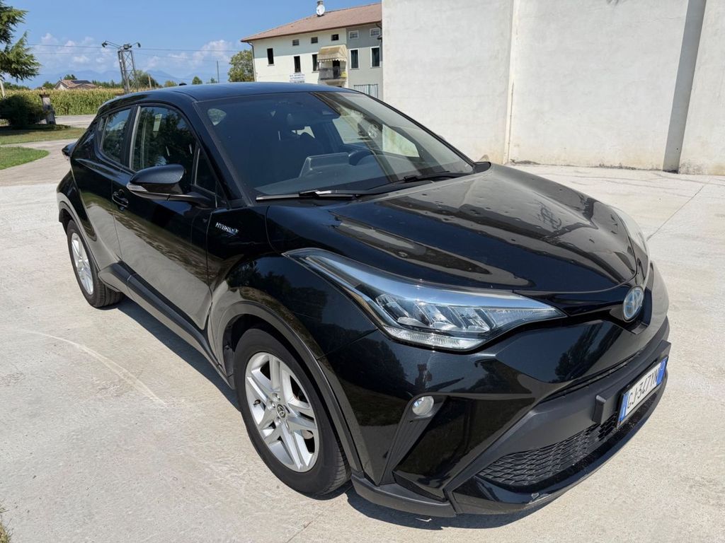 Image of Toyota C-HR