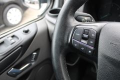 Fahrzeugabbildung Ford Transit Custom TREND L2 H2 HOCH LANG + AHK NAVI