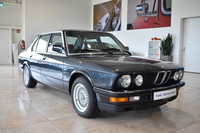 BMW E28 M5