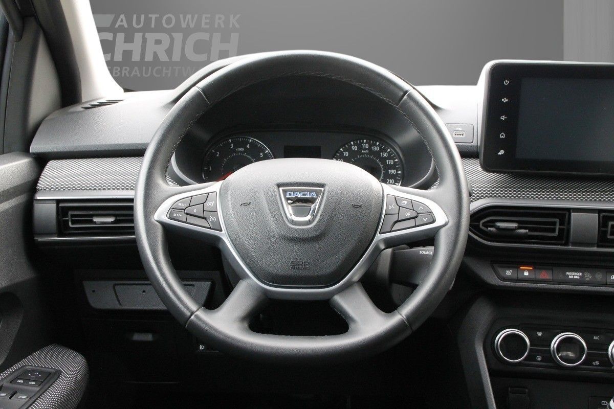 Fahrzeugabbildung Dacia Jogger Comfort TCe 110 7-Sitzer