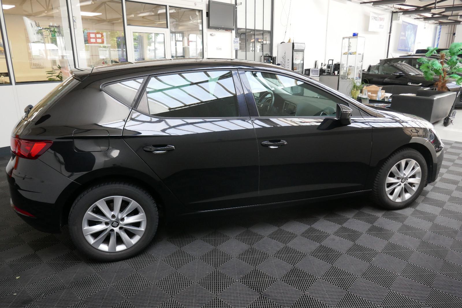 Seat Leon Style *NAVI*PDC*SOUND*TEMPOMAT*