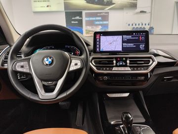 BMW X3 xDrive20d Gestiksteuerung HiFi DAB LED WLAN