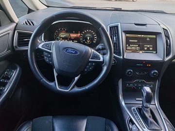 Ford S-Max - 12
