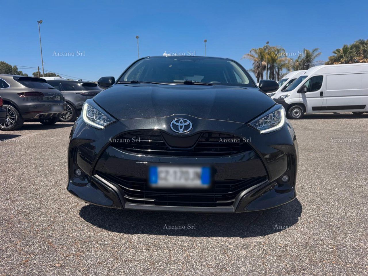 Toyota Yaris - 1
