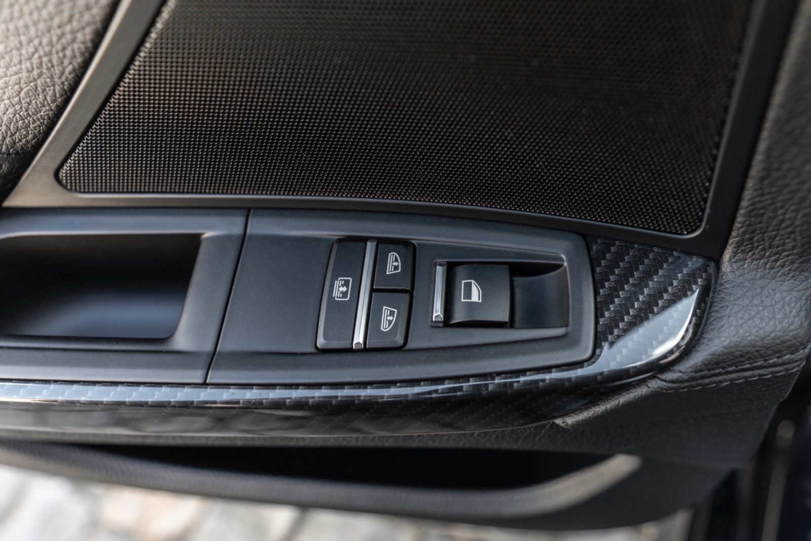 Fahrzeugabbildung BMW 640i xDrive GC M-SPORTPAKET HUD LED H&K