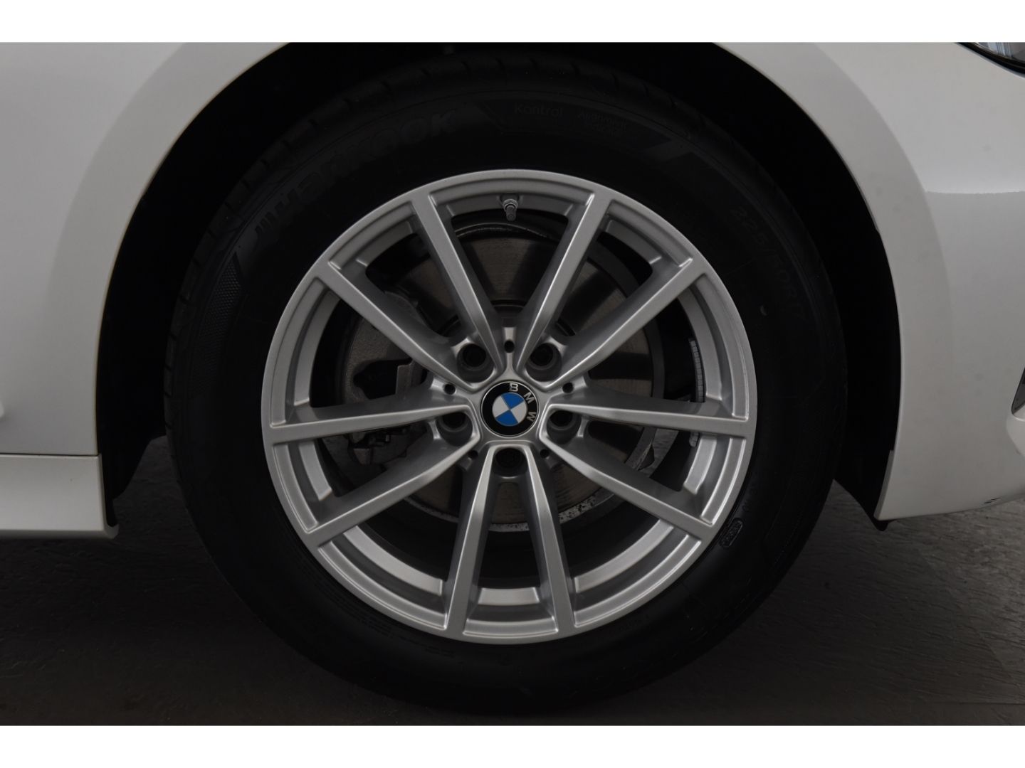 BMW 320 d xDrive Touring Sitzheizung Alarmanlage Liv foto 5