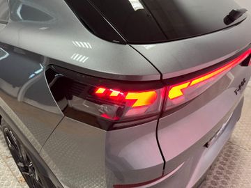 Volkswagen T-Roc 1.5 eTSI  R-Line neues Modell Black Style