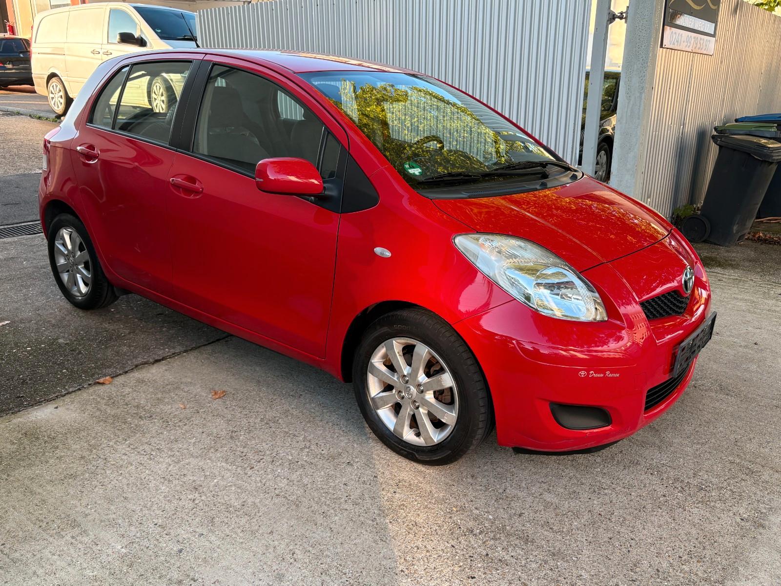 Toyota Yaris Life TÜV NEU