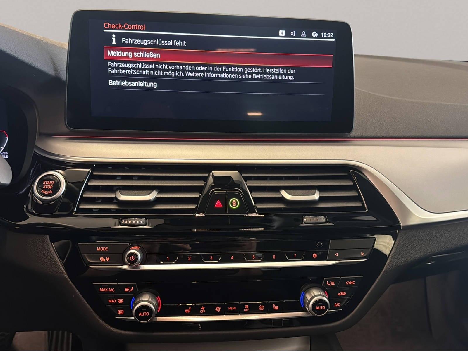 BMW 530i xDrive Limousine LiveCockpitProf Head-Up