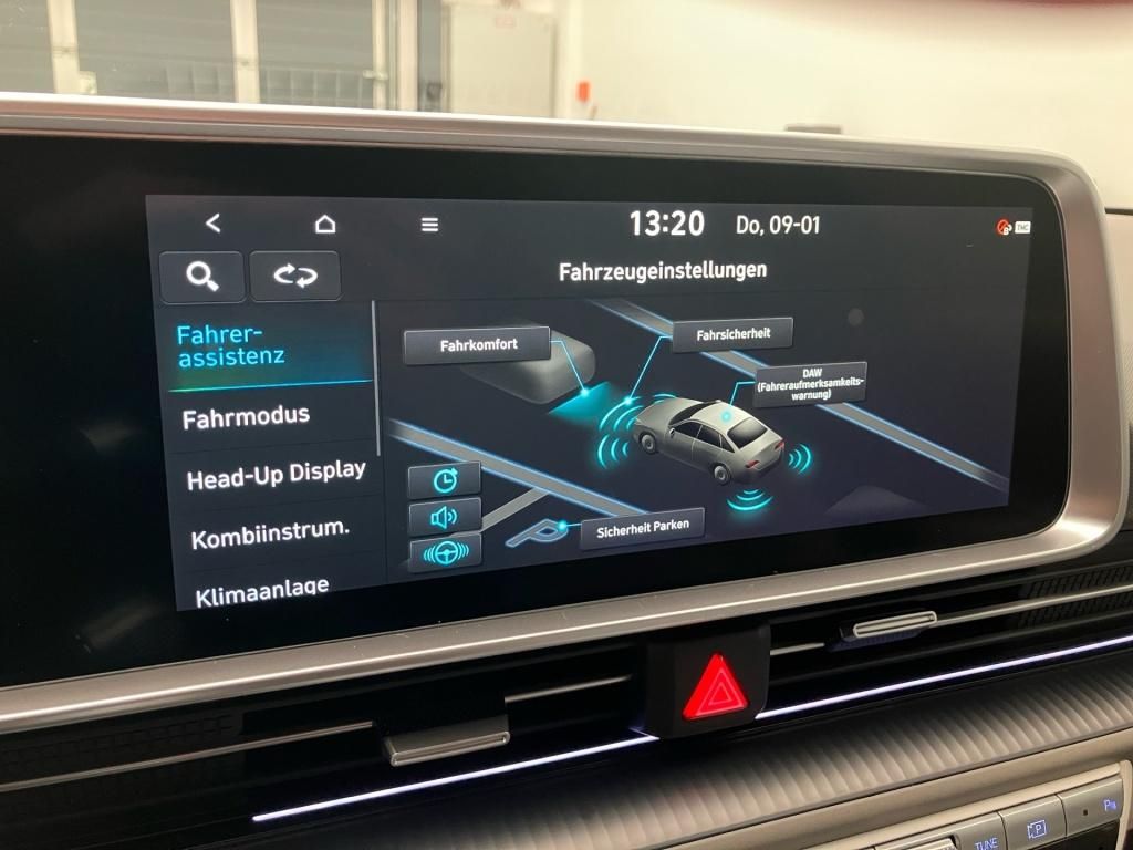 Fahrzeugabbildung Hyundai IONIQ 6 2WD 77,4kWh Techniq HUD WPumpe 4xSHZ LM
