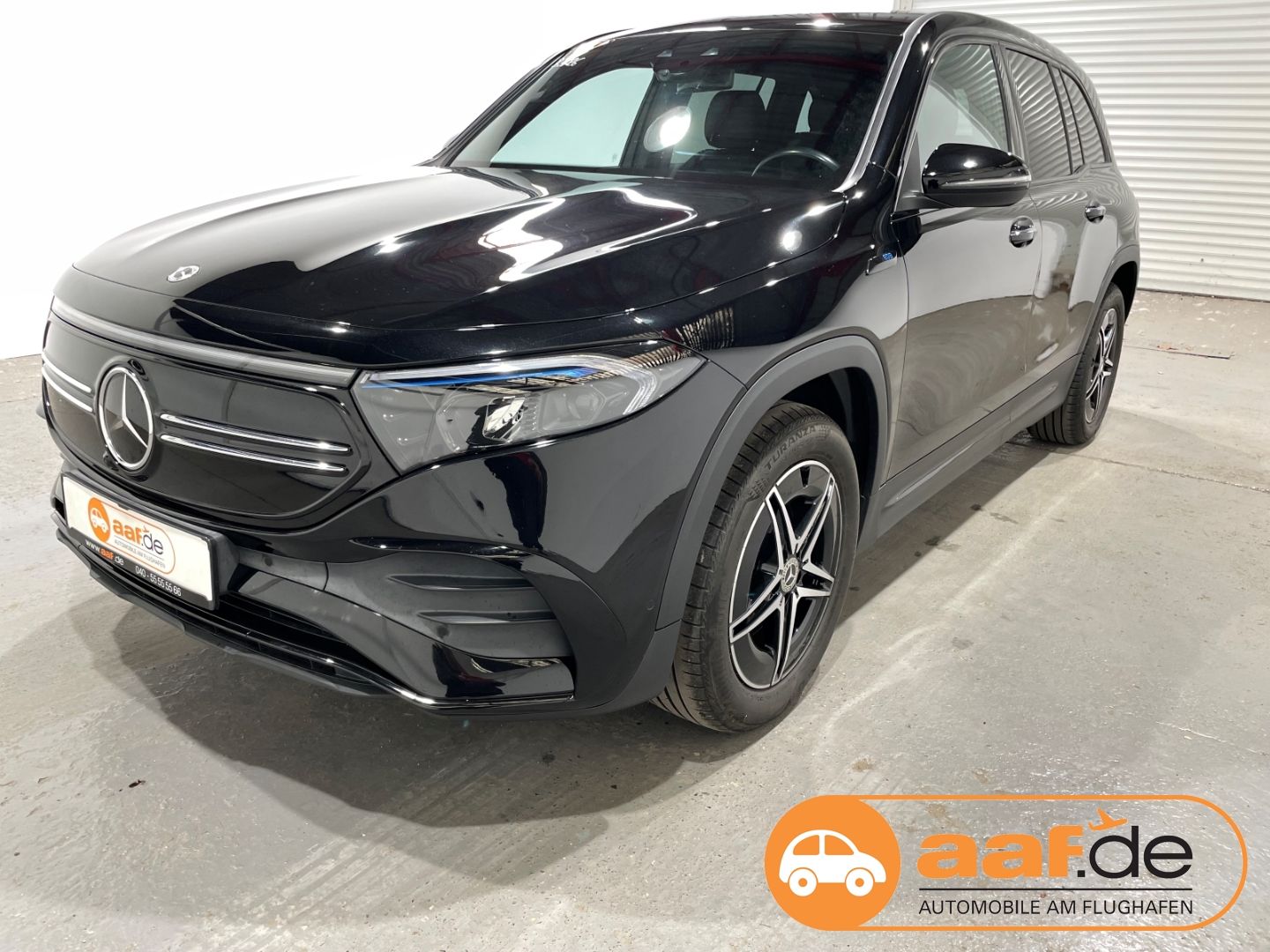 Mercedes-Benz EQB 350 4Matic AMG-Line Automatik Leder Navi LED