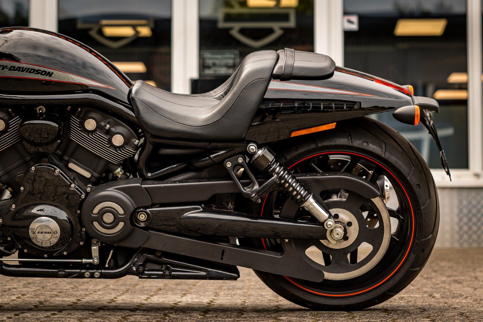Fahrzeugabbildung Harley-Davidson VRSCDX Night Rod Special - Kesstech -