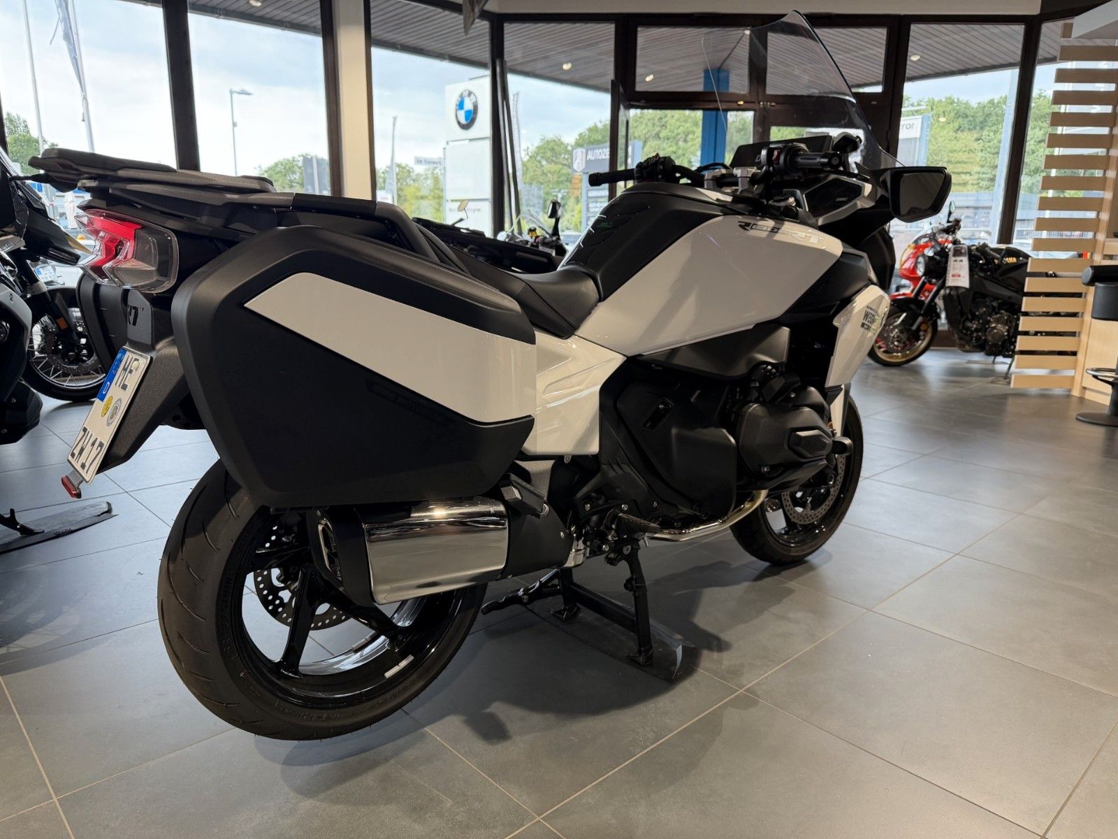 Fahrzeugabbildung BMW R 1300 RT ASA 2026, Audio Pro