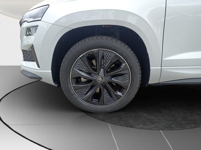 Fahrzeugabbildung SKODA Karoq 1.5 TSI DSG Sportline