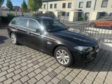 BMW 525d Touring Automatik*Leder*Navi*Bi-Xenon*LED  - BMW 525 Gebrauchtwagen in Nürnberg