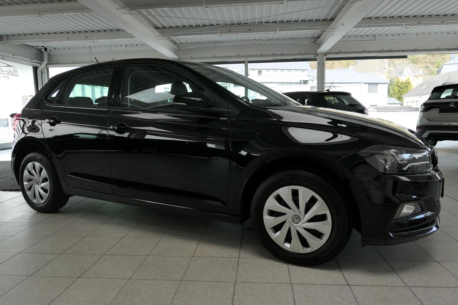 Volkswagen Polo Comfortline 31200 km! SHZ! PDC! Navi! App!
