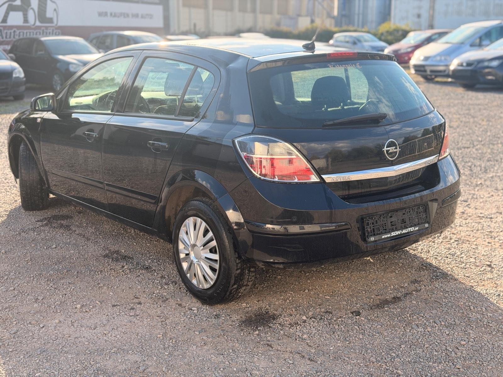 Opel Astra 2007 — photo 7