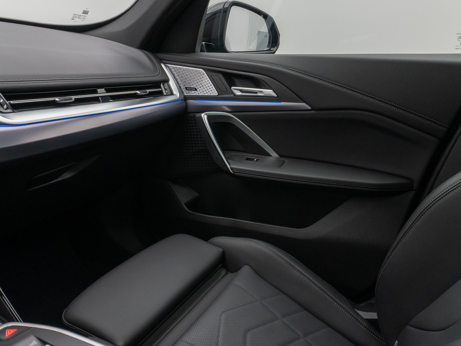 Fahrzeugabbildung BMW X1 xD23d M Sport Panorama Kamera DAB H/K Komfort