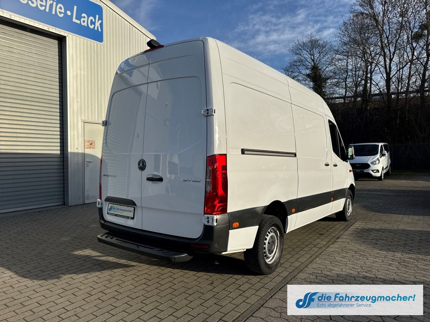 Fahrzeugabbildung Mercedes-Benz Sprinter III Kasten RWD AWD 317 CDI L2 Navi 360