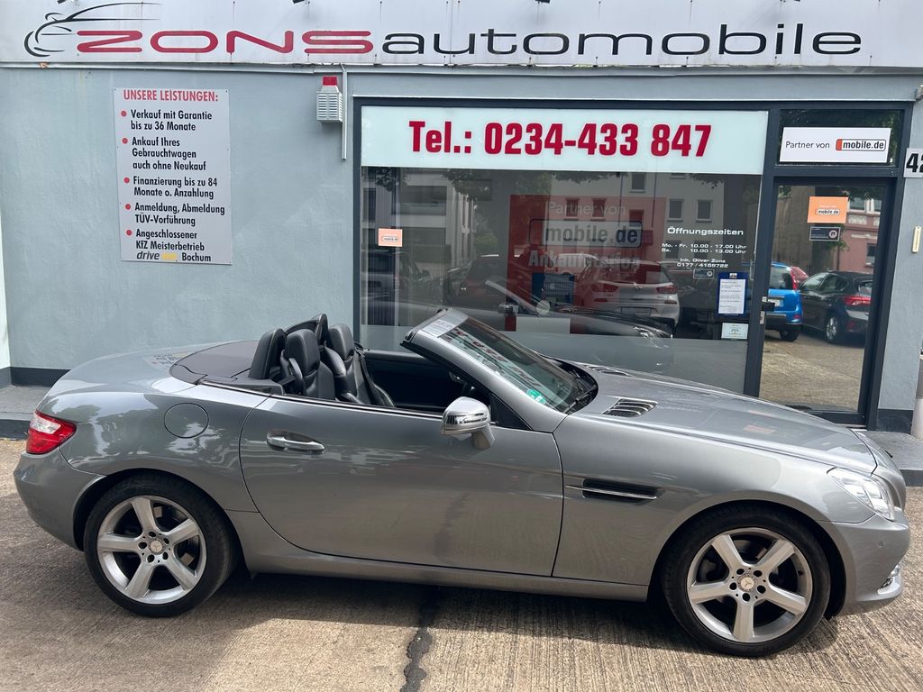 Mercedes-Benz SLK 200 Roadster Autom.+Navi+Leder+Panorama+BT+
